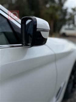 بی ئێم دەبڵیو سیریەس 5